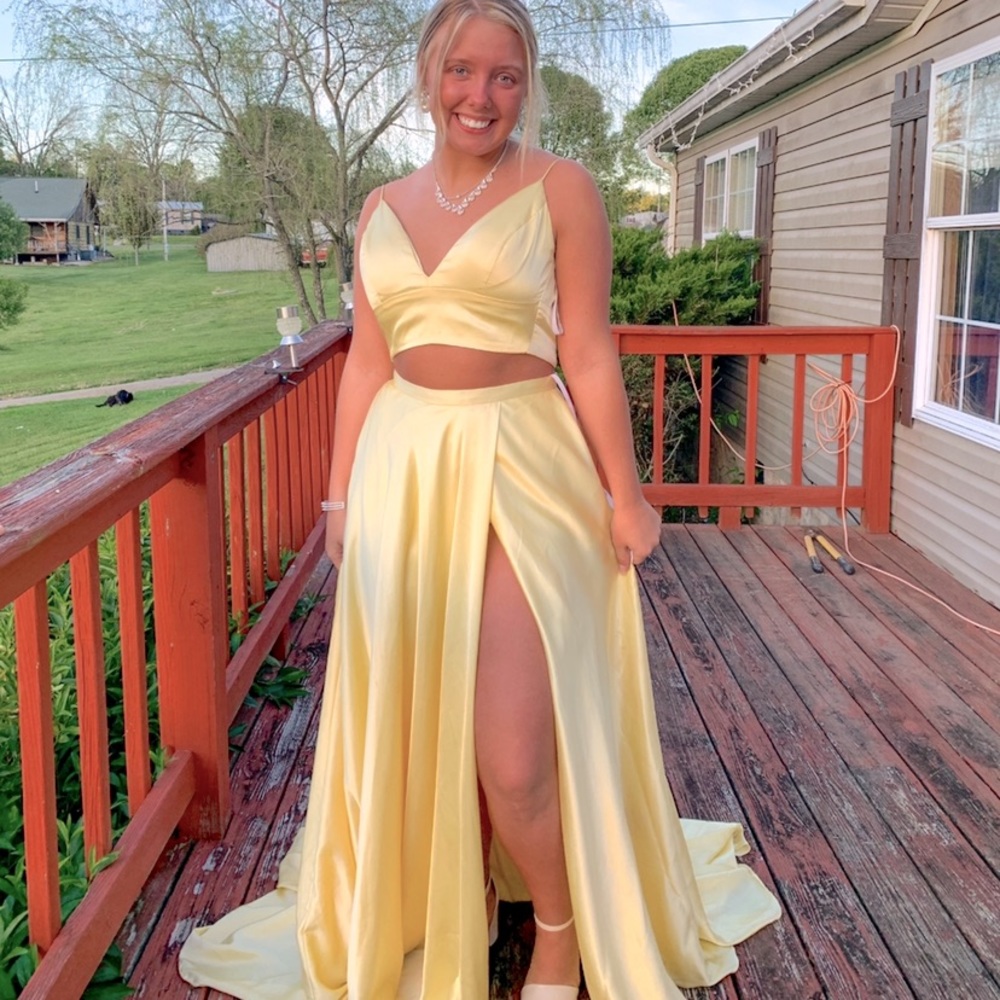 Sherri Hill Prom Dress